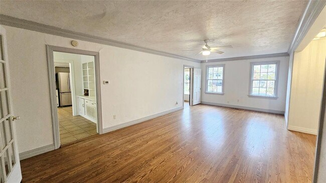 Building Photo - 2108 NW 25th St