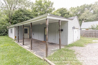 Building Photo - 1839 Atwood-Studio