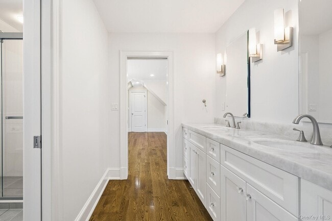 Building Photo - 59 Park Rd