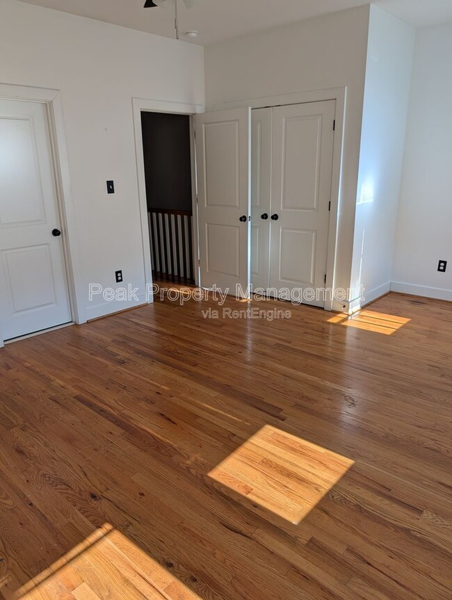 Building Photo - 1510 W Leigh St