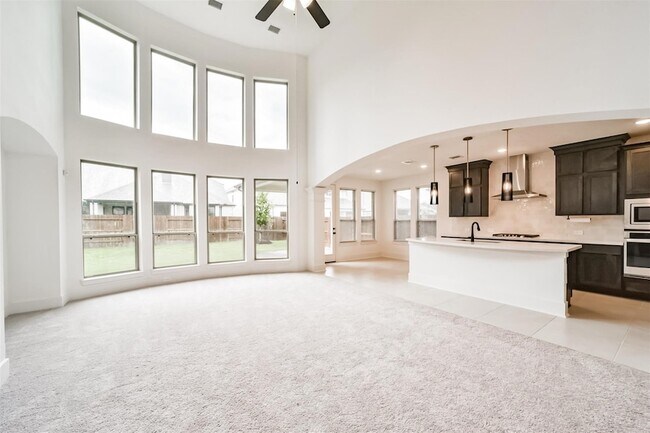 Building Photo - 17794 Misty Brk Ln