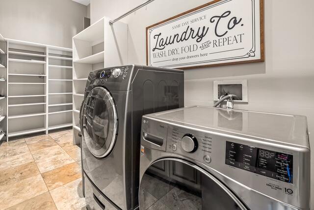 Building Photo - 20 Vía Condotti