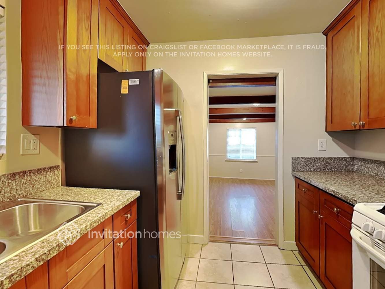 Building Photo - 8451 Murietta Ave