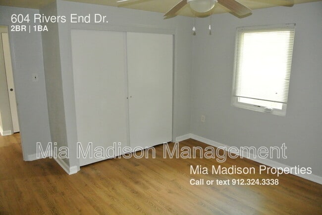 Building Photo - 604 Rivers End Dr