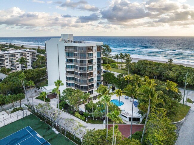 Building Photo - 2401 N Ocean Blvd