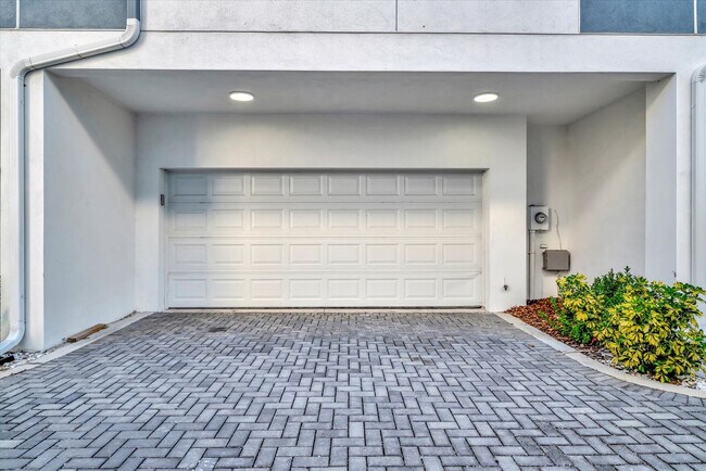 Building Photo - 4120 W North A St