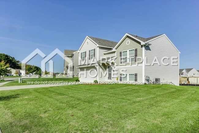 Building Photo - 4722 Torrington Dr SE