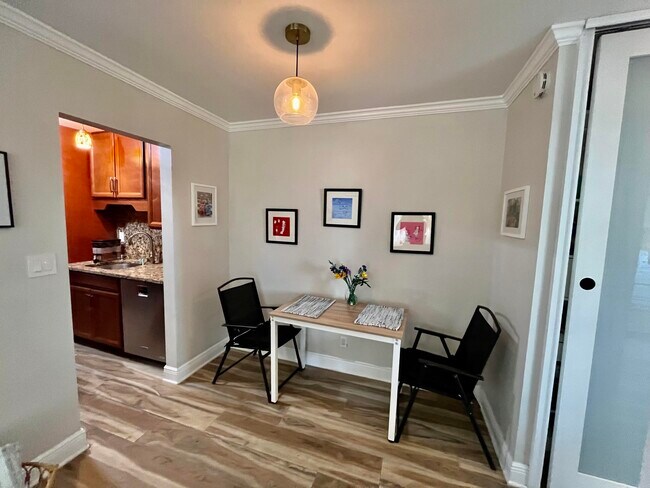 Building Photo - 3600 N Ocean Dr
