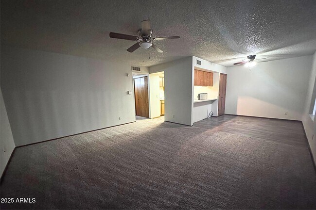 Building Photo - 4401 E Contessa St