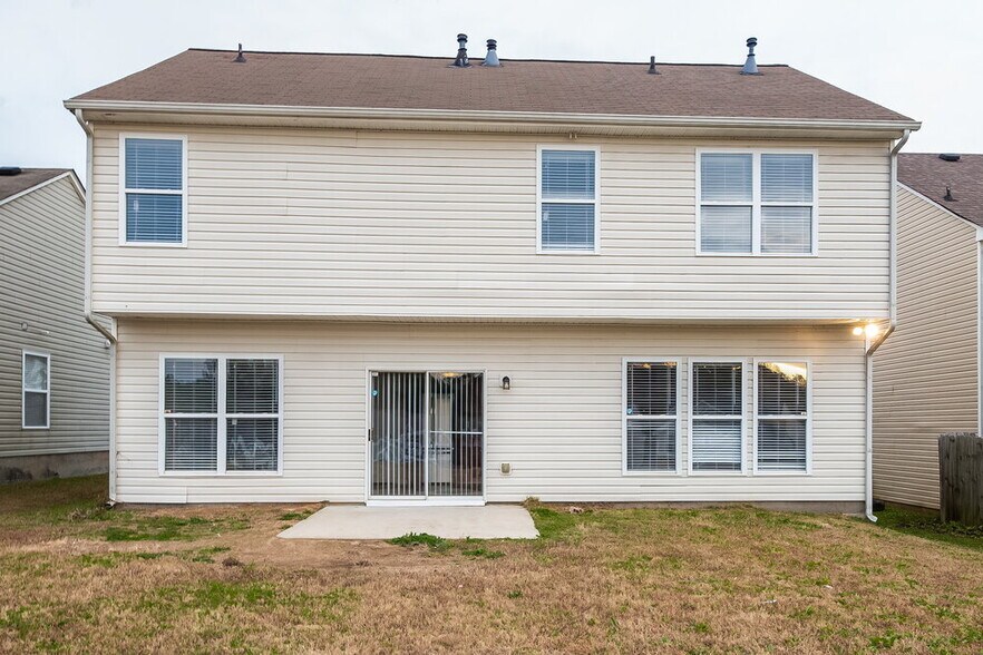 Building Photo - 1583 Thornwick Trace