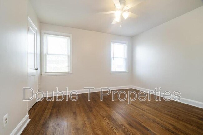 Building Photo - 3713 Elmora Ave