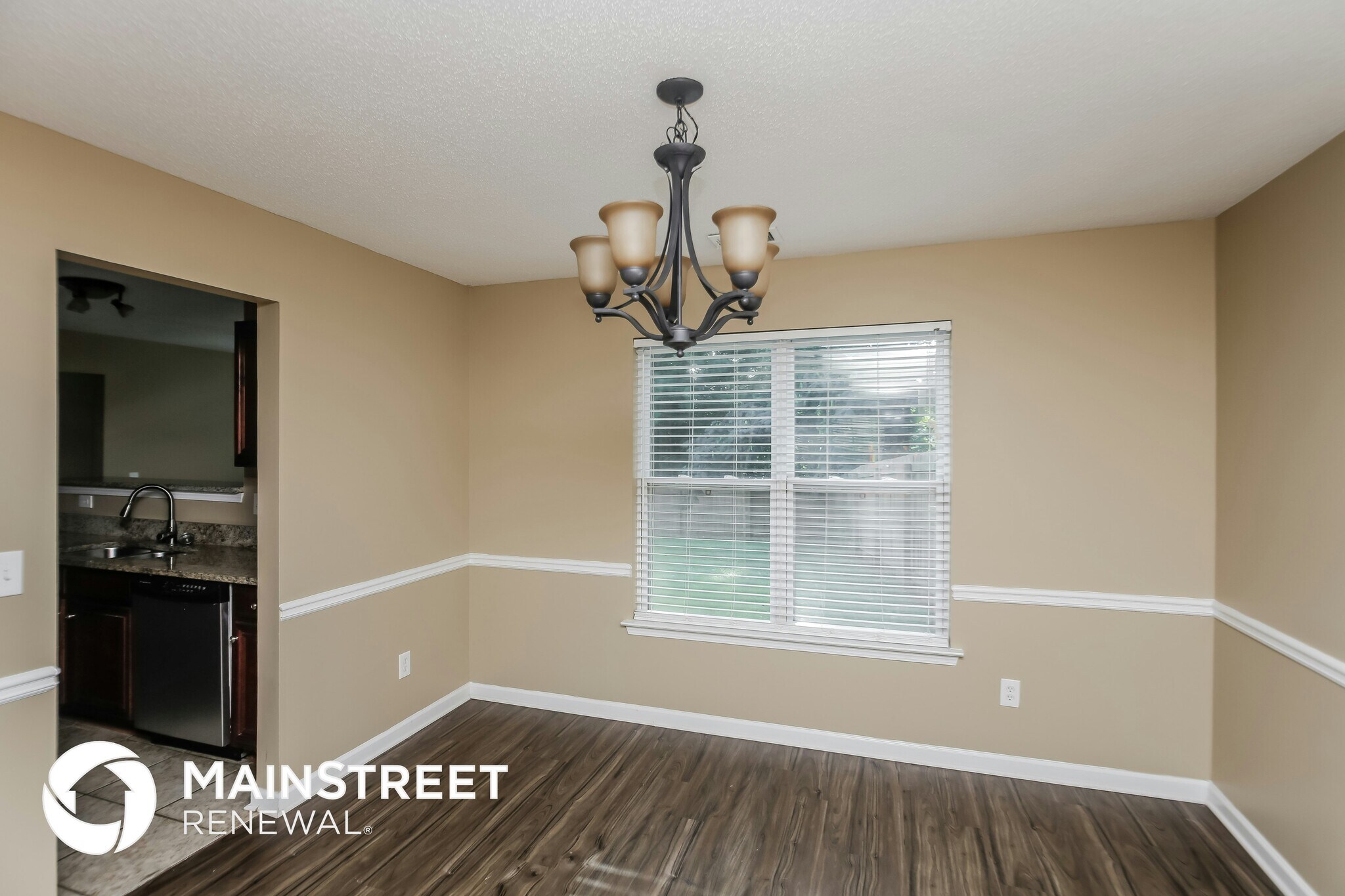 Building Photo - 2002 Reflective Waters Rd