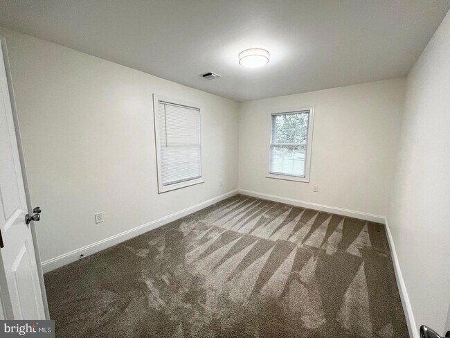 Building Photo - 1253 Yardville Allentown Rd