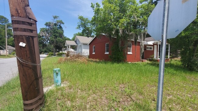 Building Photo - 1111 Georgia Ave