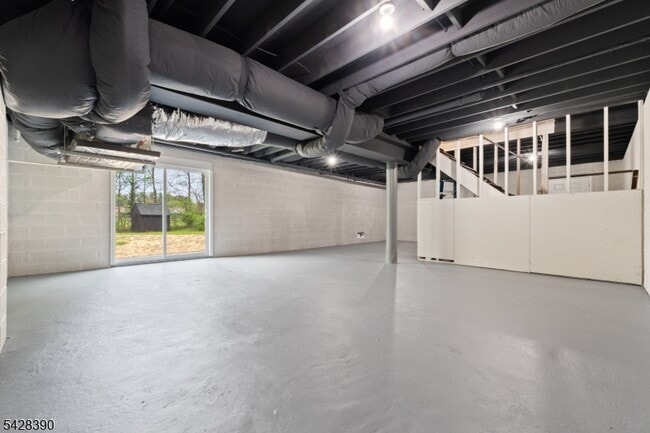 Building Photo - 128 Big Piece Rd