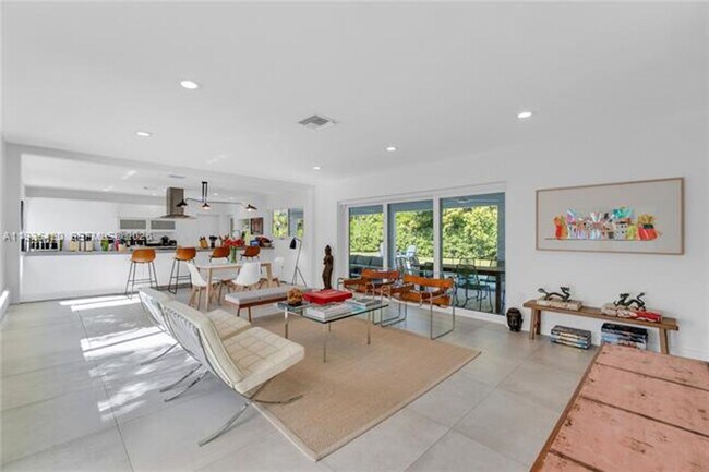 Building Photo - 7465 SW 135th St