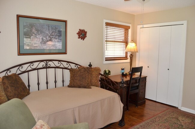 Building Photo - West Gate Area | Furnished | House