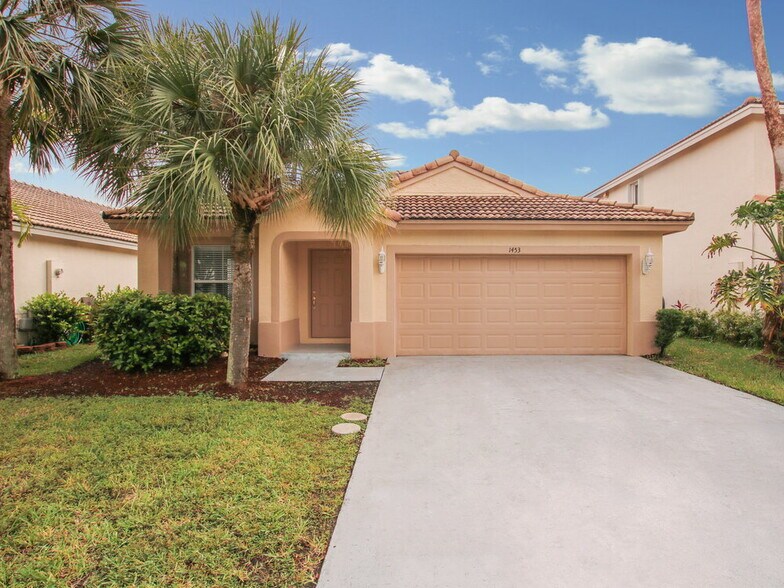 Primary Photo - 1453 NW 208th Terrace