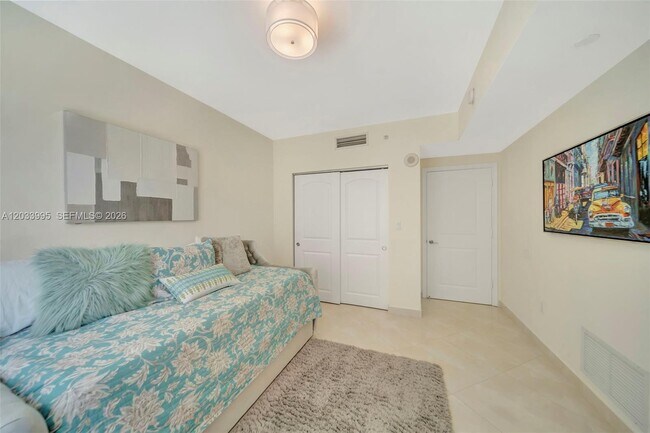 Building Photo - 7355 SW 89th St