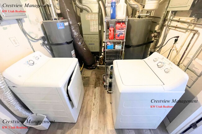 Building Photo - Claybourne Duplex