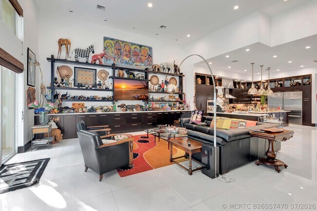 Building Photo - 17070 Royal Cove Way