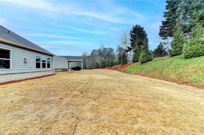 Building Photo - 811 Pineberry Ct