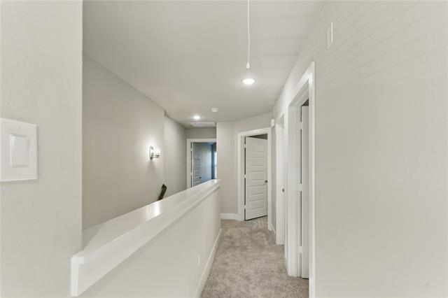 Building Photo - 2617 Tanager St