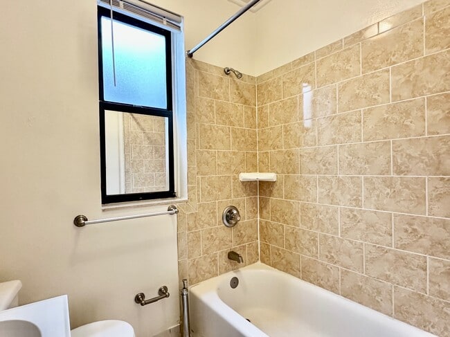 Floorplan - 3133 Broadway