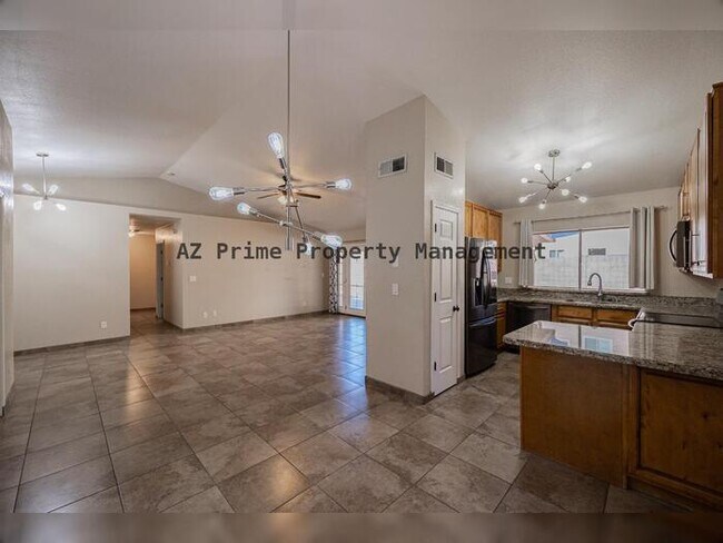 Building Photo - 1143 N Sailors Way