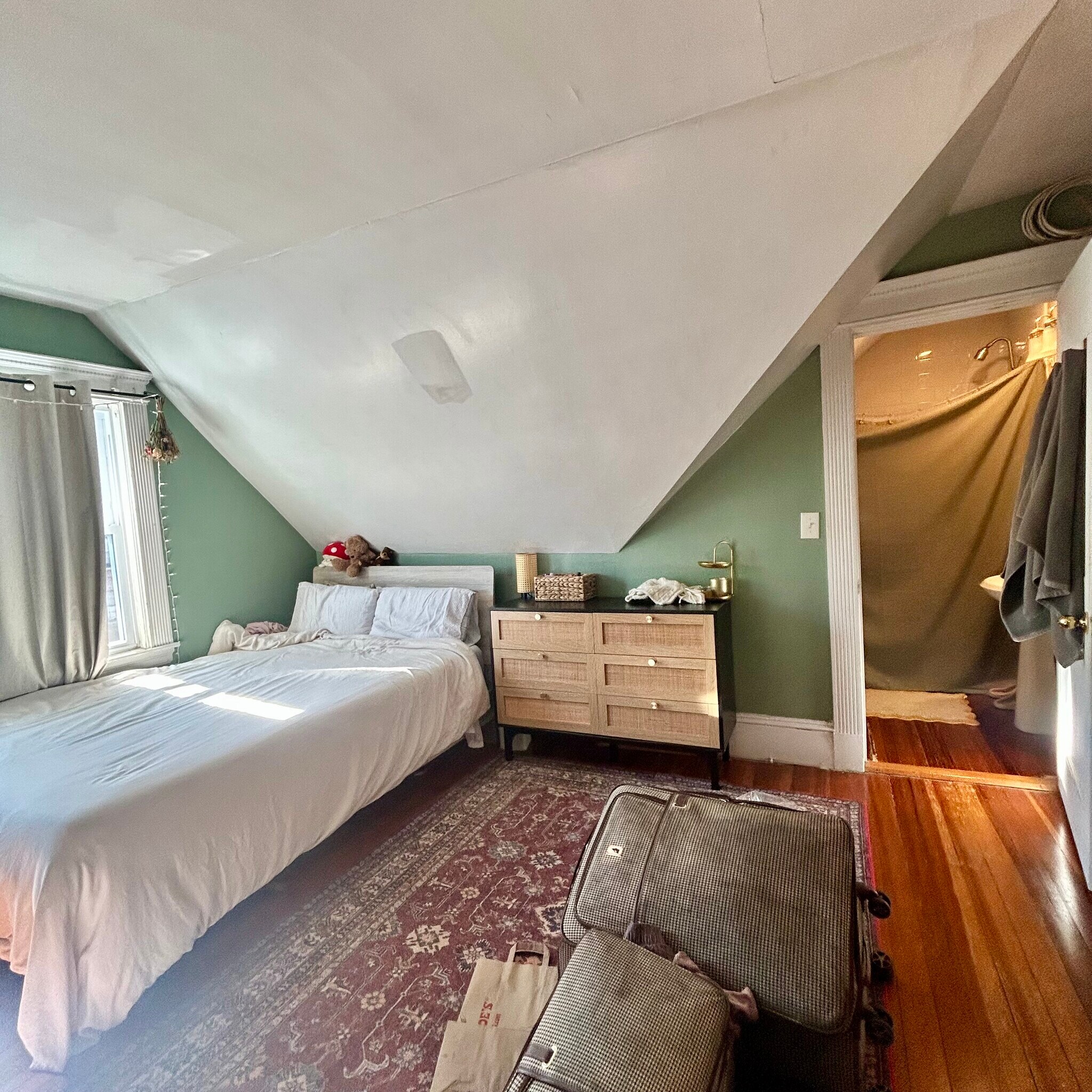 Building Photo - 8 Selkirk Rd