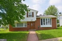 Building Photo - 6820 Cherokee Dr
