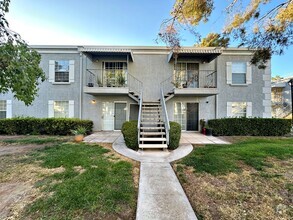 Building Photo - REMODELED 2 BEDROOM CONDO