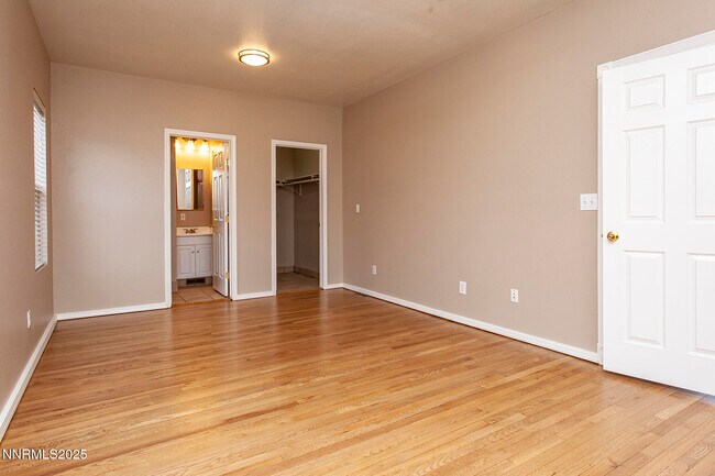 Building Photo - 376 Wheeler Ave