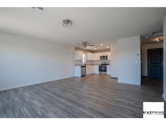Building Photo - Welcome to This Radiant 3/2 Home in Peacef...