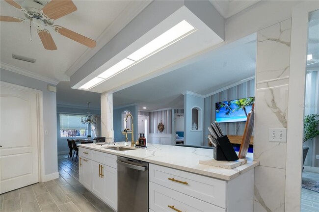Building Photo - 6908 Arbor Oaks Cir