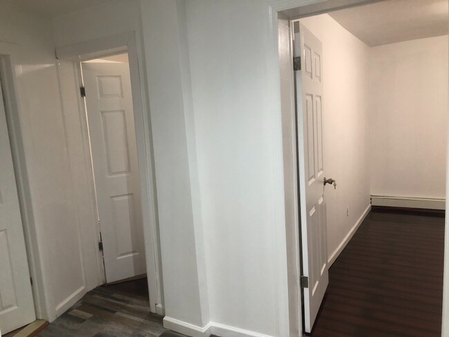 Building Photo - 46 Jefferson Pl