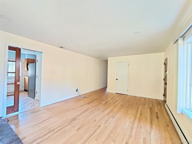 Building Photo - 102 Old Hopewell Rd