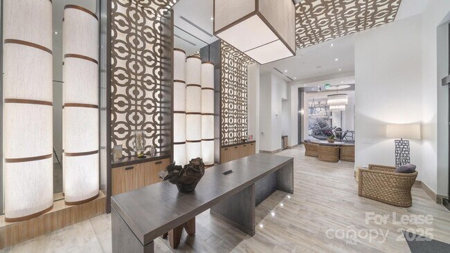 Building Photo - 4401 Barclay Downs Dr