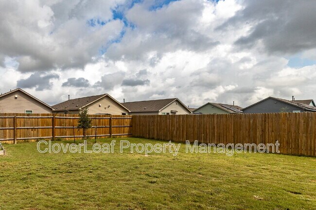Building Photo - 2847 Elion Dr
