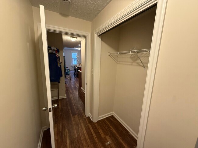 Building Photo - 3918 Howley St