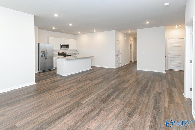 Building Photo - 231 Murphy Ln