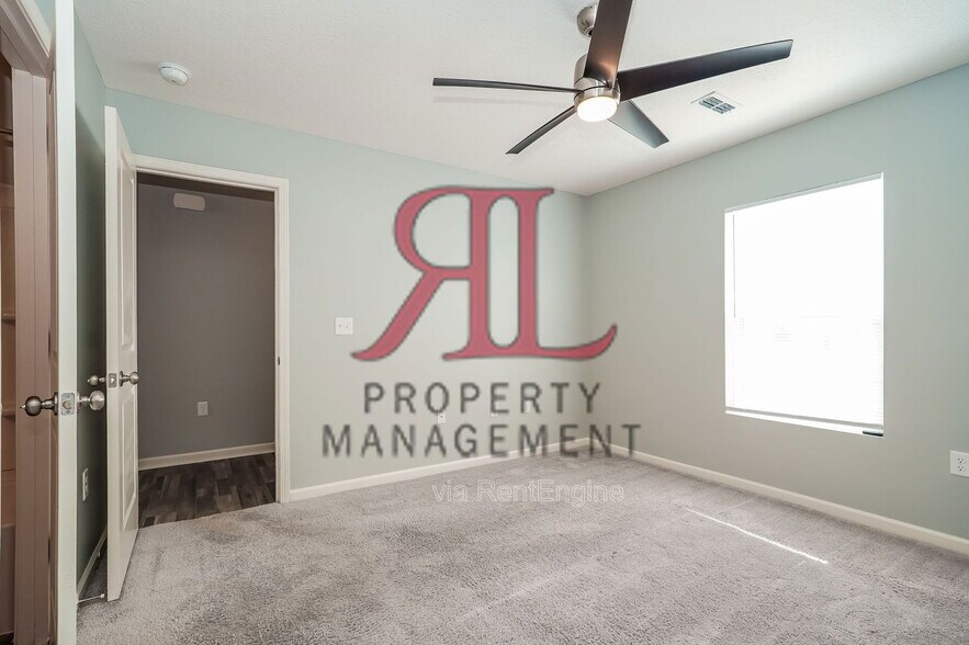 Building Photo - 42 Waterman Ave