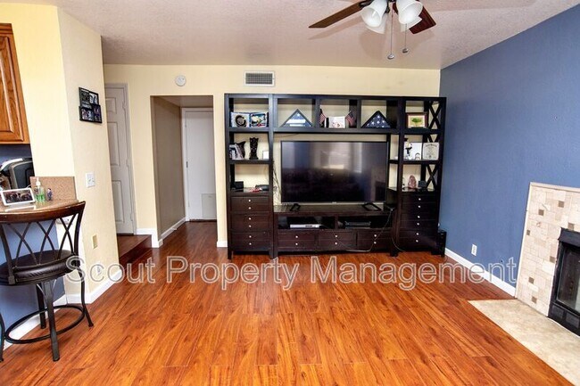 Building Photo - 24535 Leafwood Dr