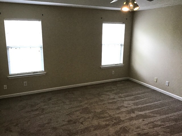 Building Photo - 6641 Sugar Valley Dr