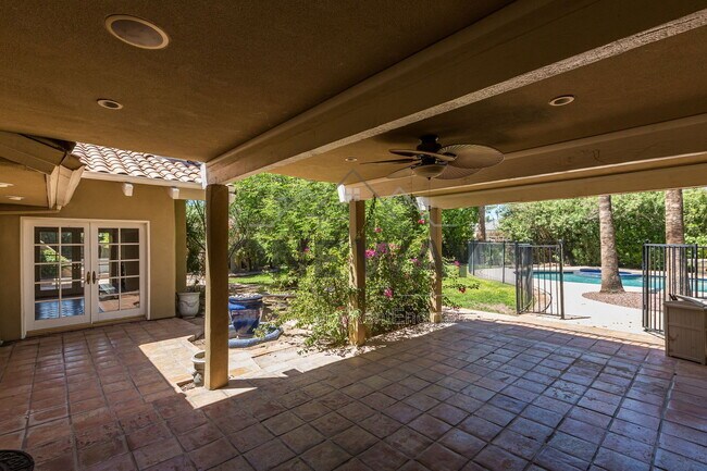 Building Photo - 49 Biltmore Estates Dr