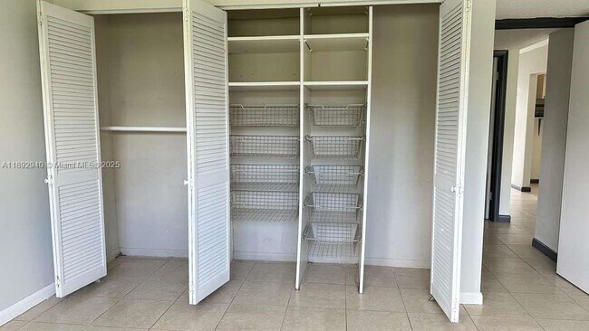 Building Photo - 4200 NW 3rd Ct