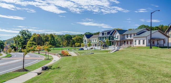 Building Photo - Rockview