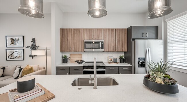 Primary Photo - Luxury 2 Bed — $1,850 + Up to 6 Weeks Free!