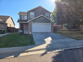 Building Photo - Single family home in Cul-De-Sac