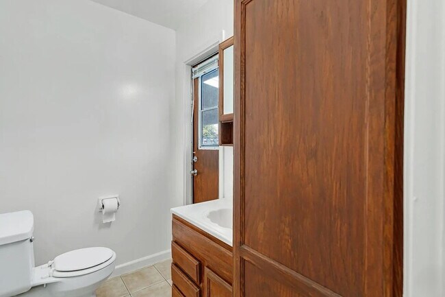 Building Photo - Beautifully Updated 3 Bedroom Home with Pool, Spacious Backyard & 2-Car Garage!